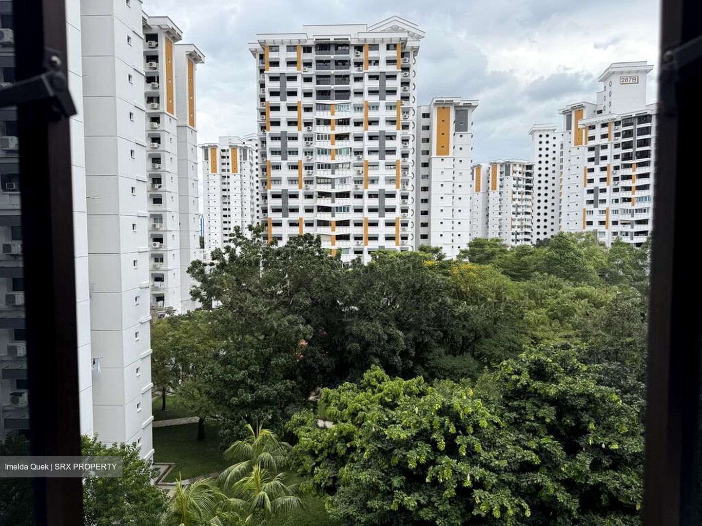 Blk 288C Jurong East Street 21 (Jurong East), HDB Executive #517686491